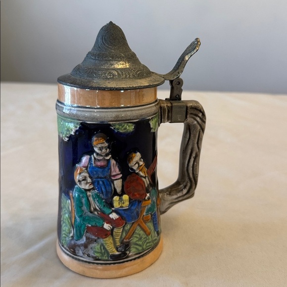 Vintage Colorful Salzburg by King and Schloss Lembeck Beer Steins - Picture 8 of 13